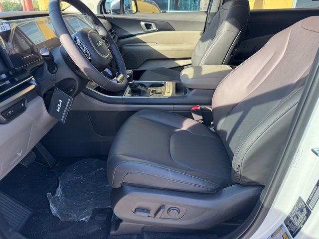 New 2026 Kia Carnival image 14