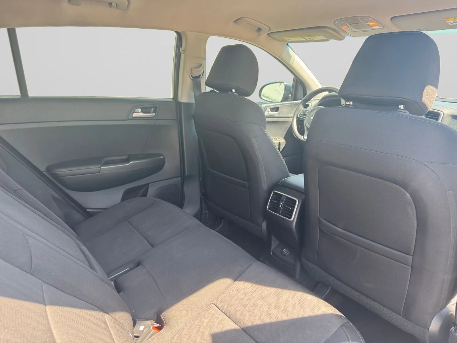 Used 2019 Kia Sportage LX FWD image 31