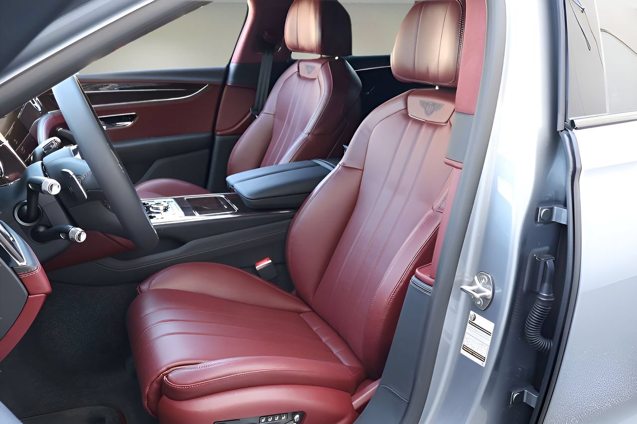 New 2026 Bentley Flying Spur Plug-In Hybrid AWD/4WD image 14