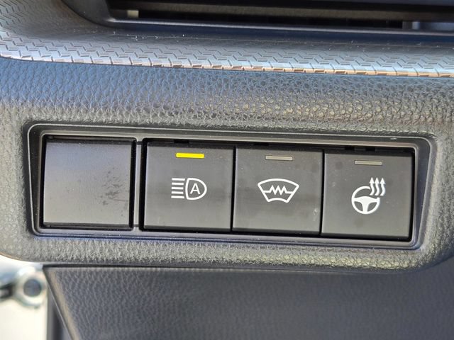 Used 2023 Toyota Prius XLE FWD image 24