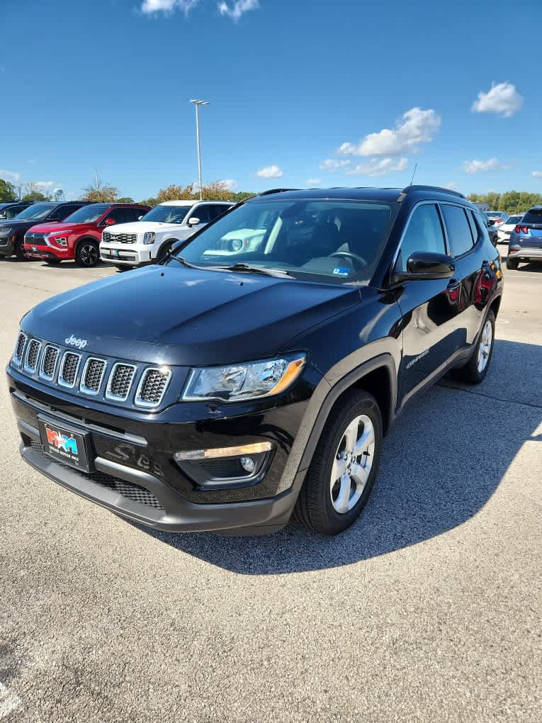 Used 2018 Jeep Compass Latitude w/ Popular Equipment Group AWD/4WD image 15