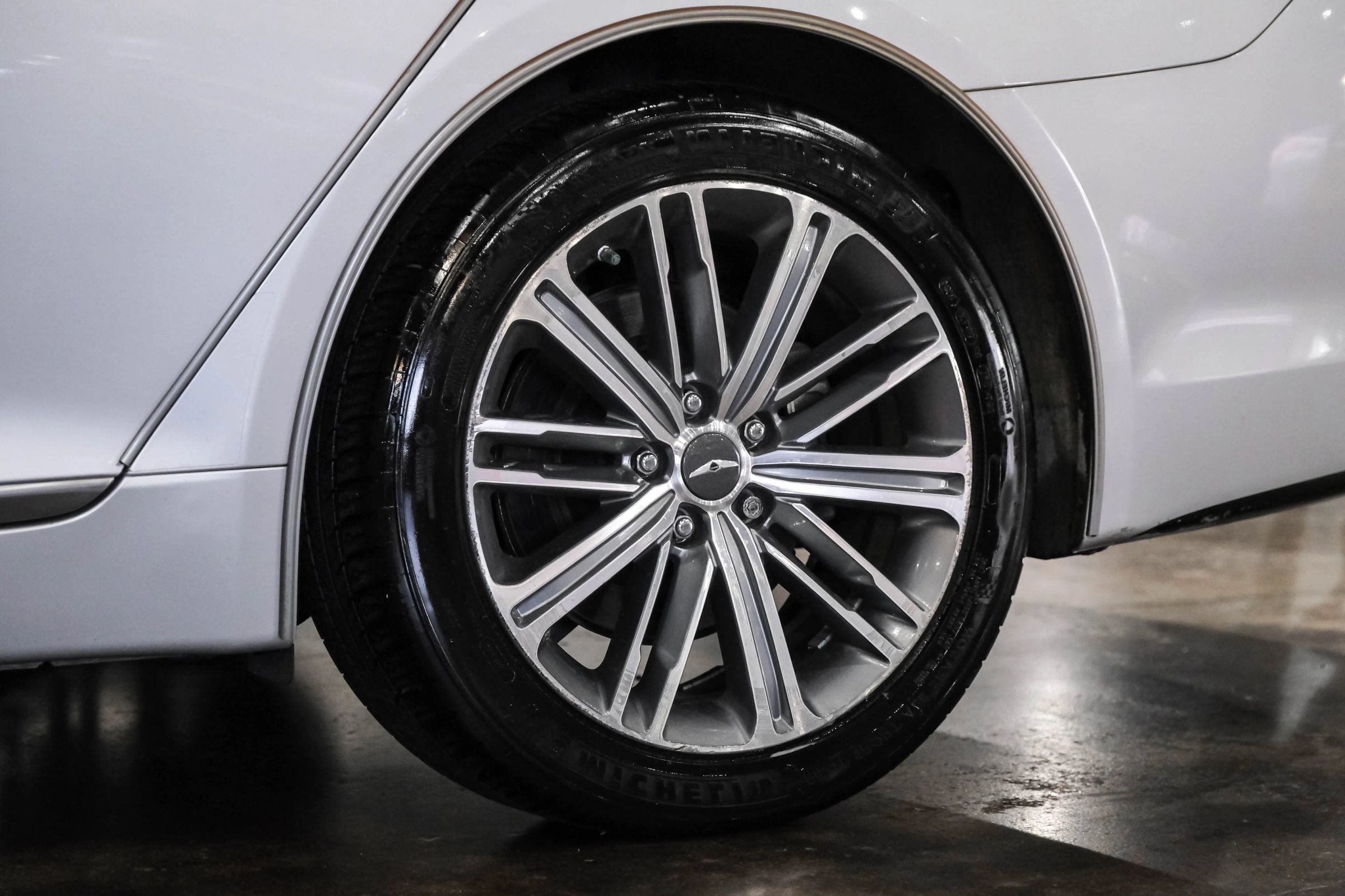 Used 2018 Genesis G80 3.8 w/ Option Group 02 RWD image 60