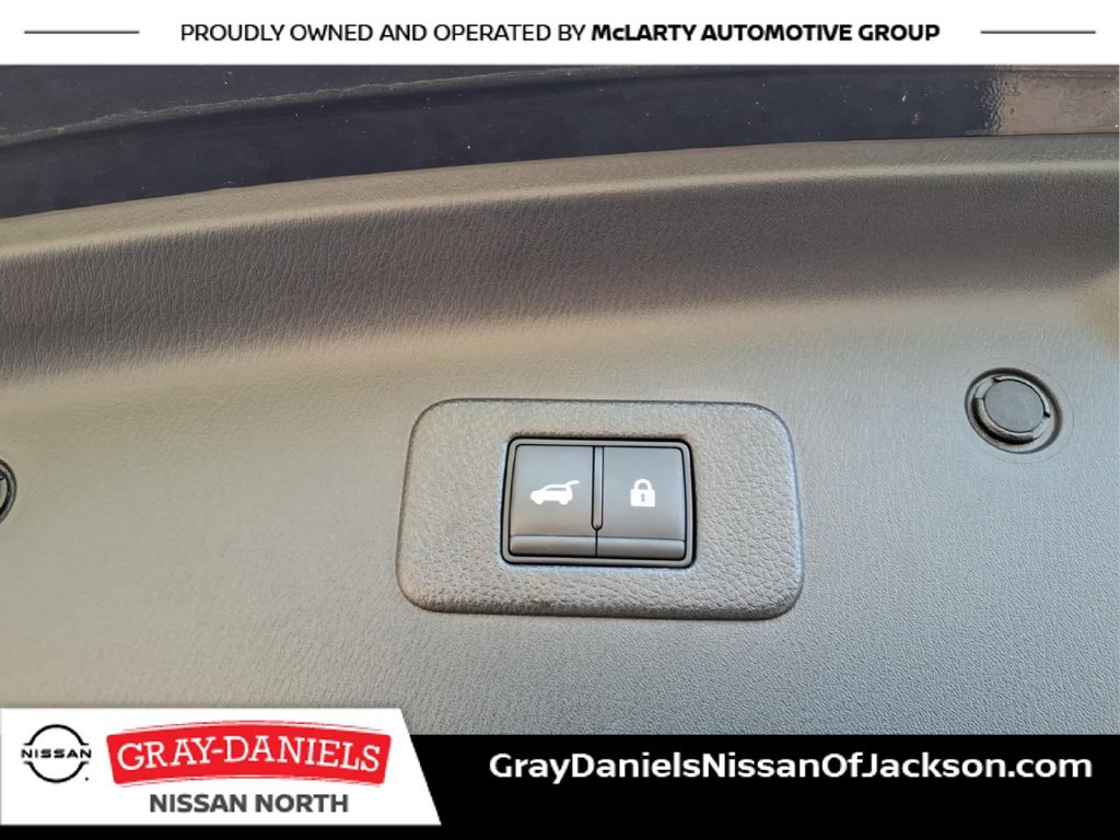 Certified 2024 Nissan Armada Platinum w/ Captain's Chairs Package RWD image 10