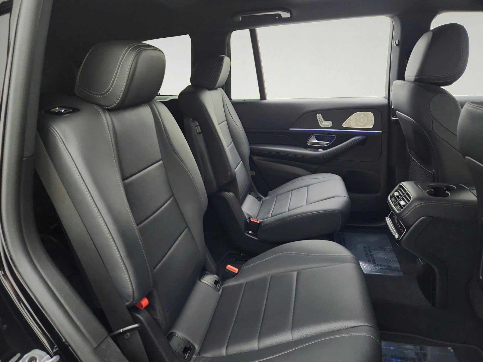 Certified 2025 Mercedes-Benz GLS 450 4MATIC image 33