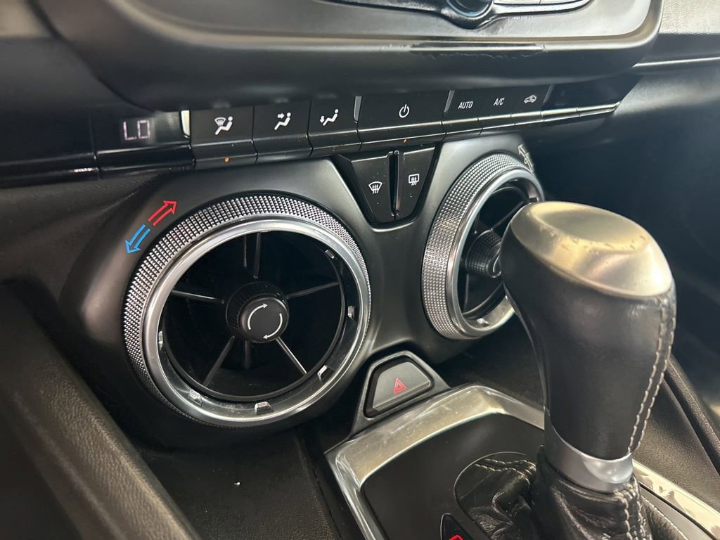 Used 2019 Chevrolet Camaro LT image 36