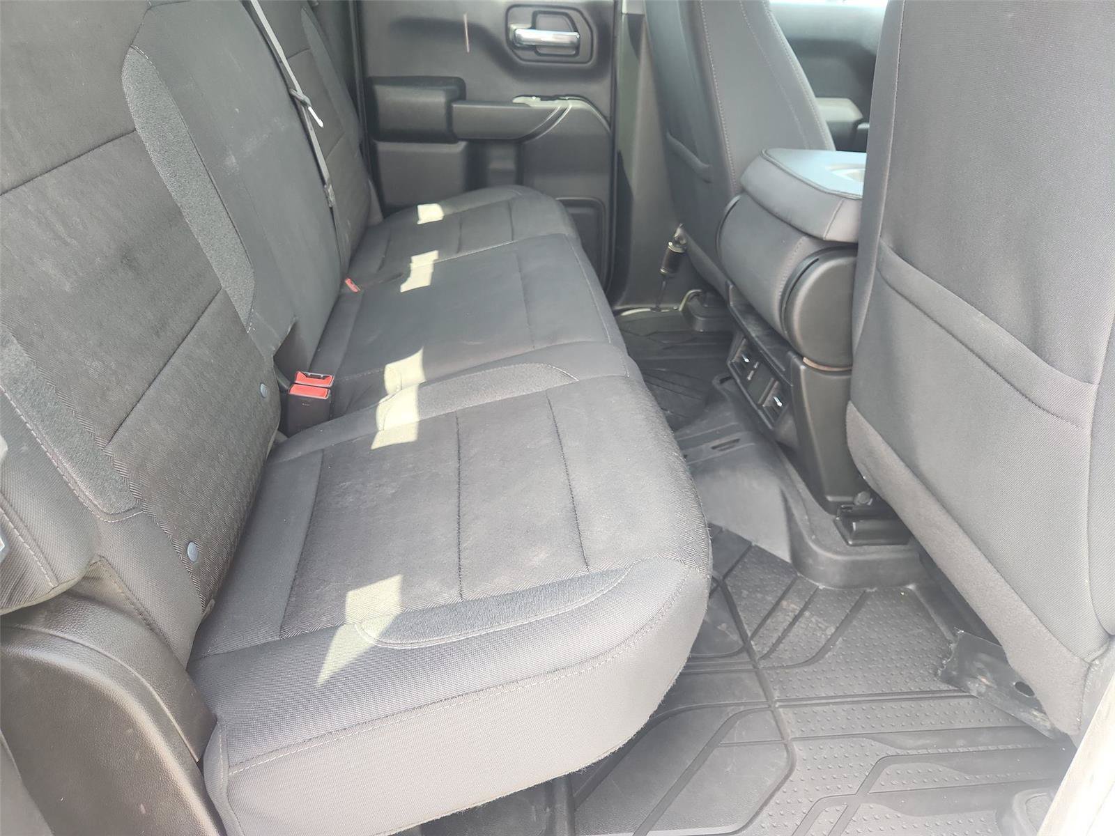 Certified 2025 Chevrolet Silverado 1500 Custom RWD image 25