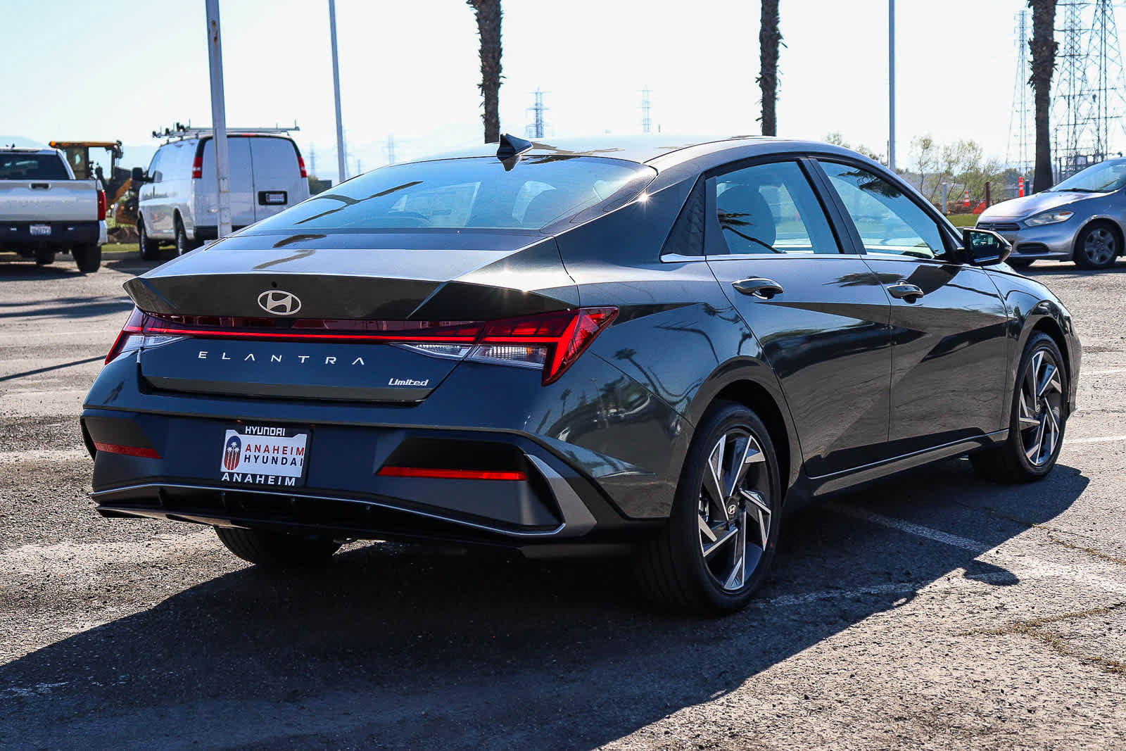 New 2026 Hyundai Elantra Limited FWD image 23