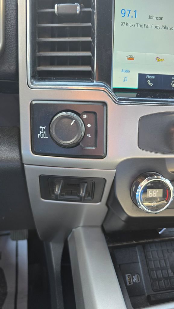 Used 2022 Ford F350 Lariat w/ Lariat Ultimate Package image 22