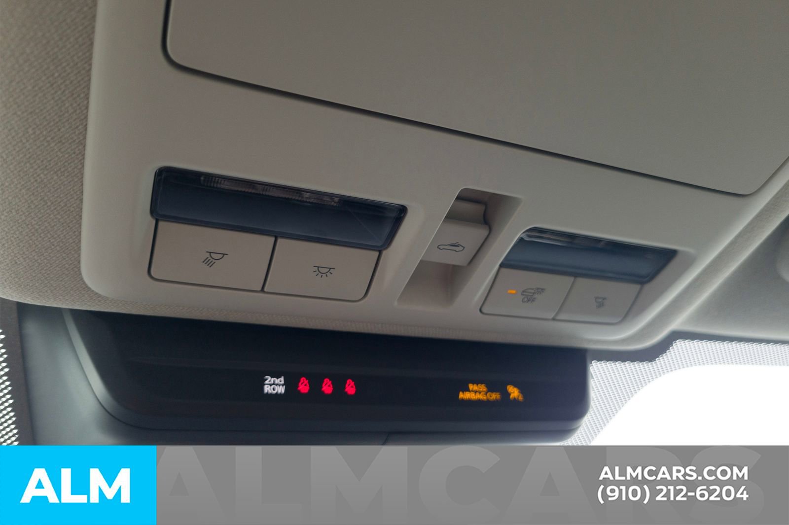 Used 2025 MAZDA MAZDA3 s image 35