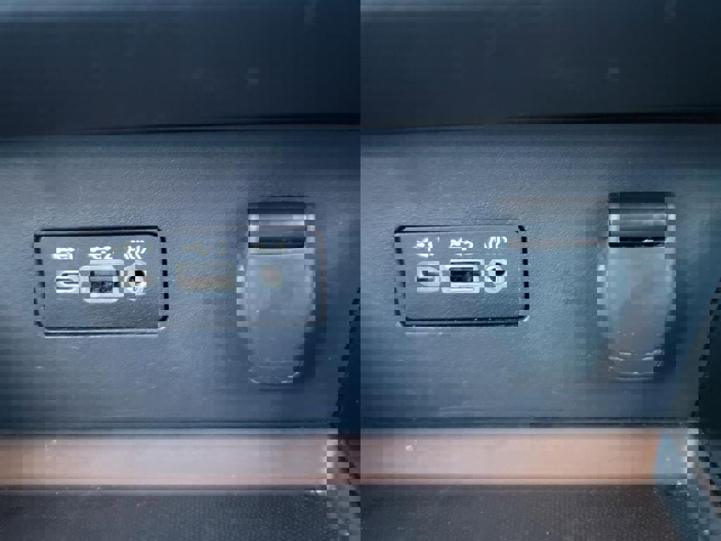 Used 2024 Nissan Altima 2.5 SR image 26