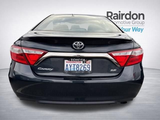 Used 2015 Toyota Camry SE FWD image 11