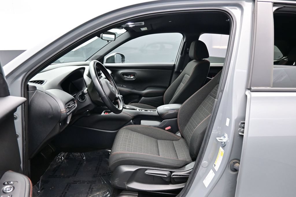 Used 2025 Honda HR-V Sport image 20