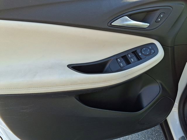 Used 2022 Buick Encore GX Preferred w/ Cold Weather Comfort Package image 12