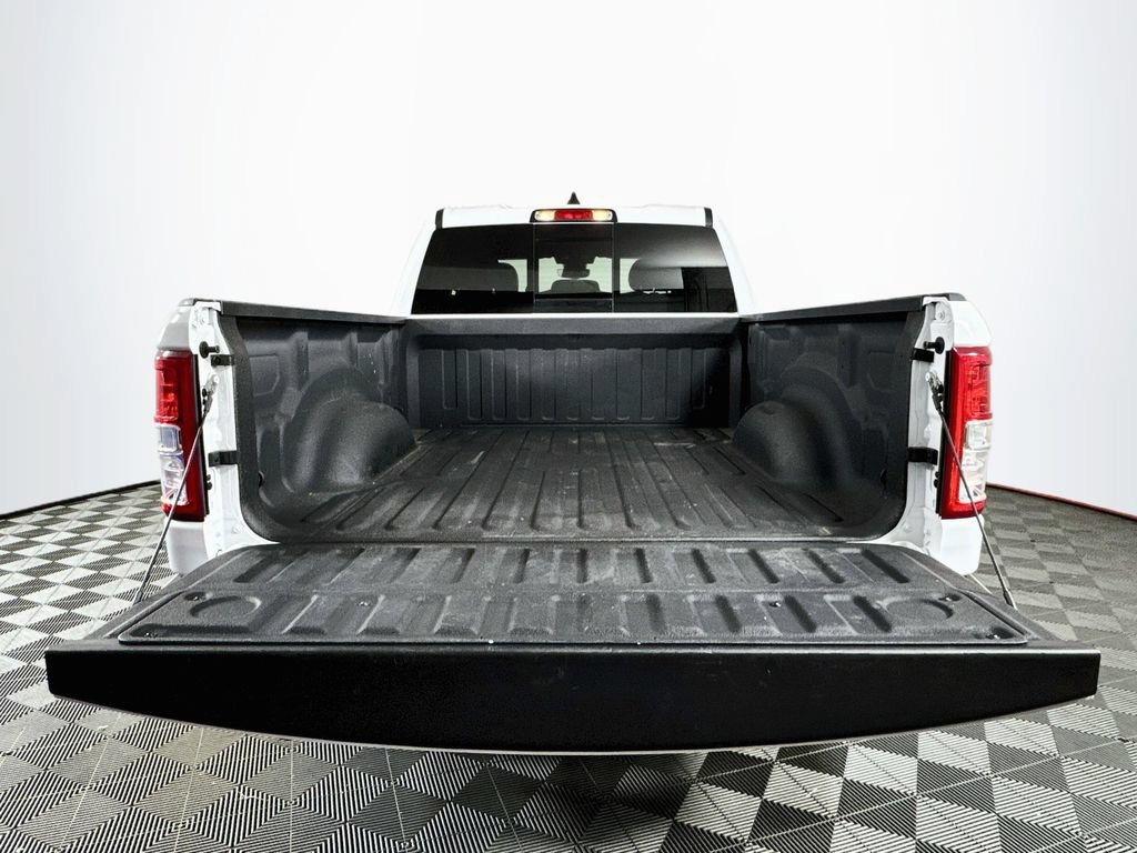 Used 2023 RAM 1500 Big Horn AWD/4WD image 24