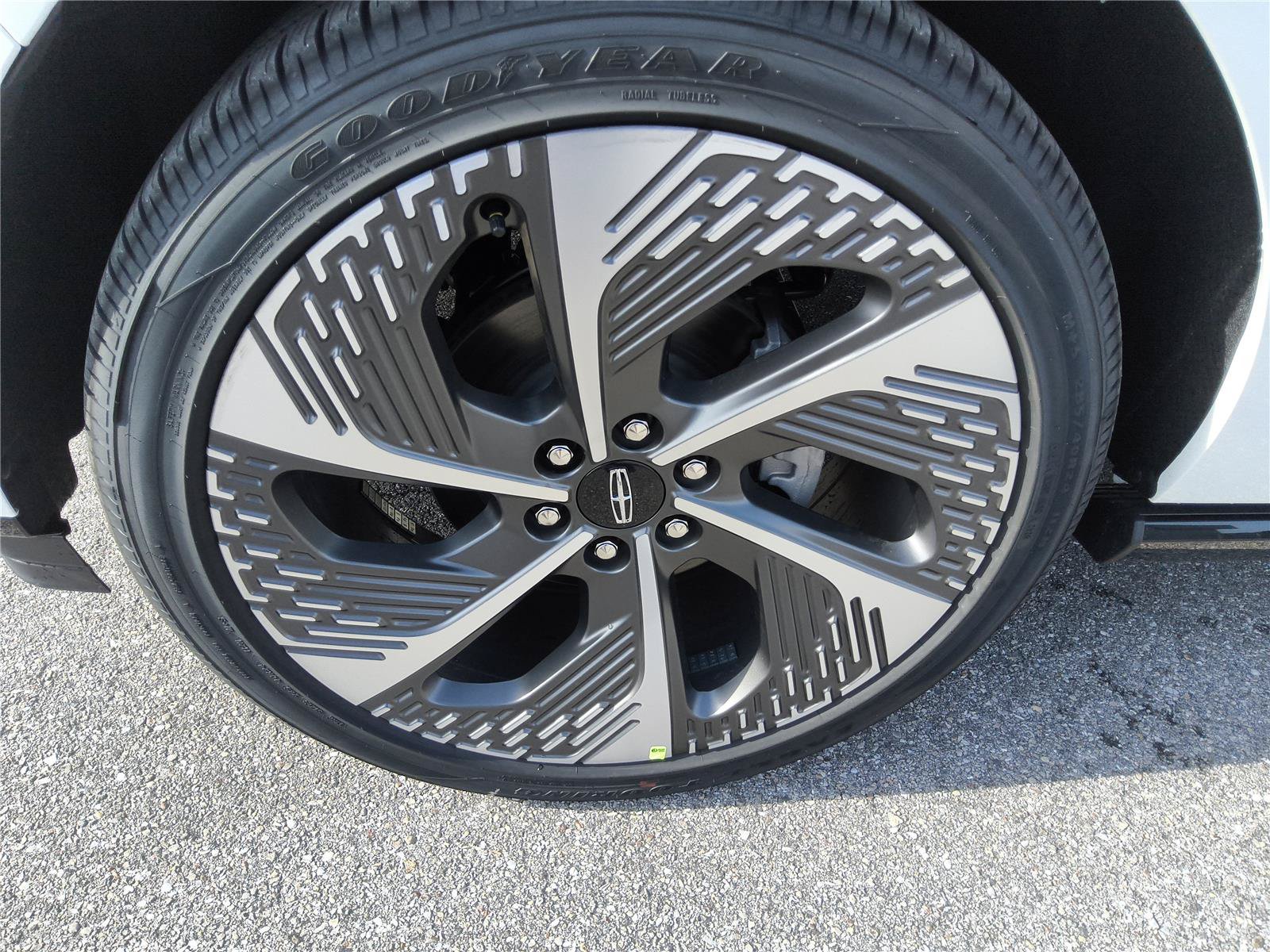 New 2027 Lincoln Navigator Black Label AWD/4WD image 9