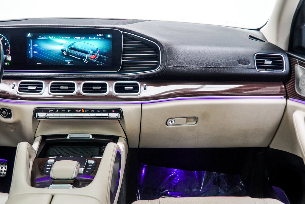 Used 2023 Mercedes-Benz GLS 450 4MATIC w/ AMG Line Exterior image 22