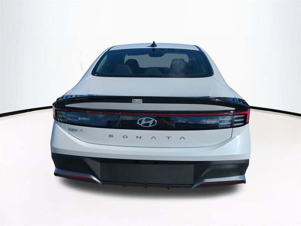 New 2026 Hyundai Sonata SE image 6