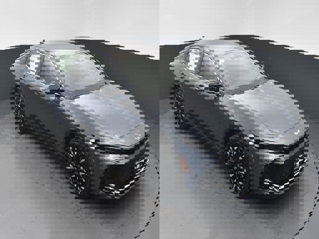 New 2026 Toyota Crown Platinum image 48