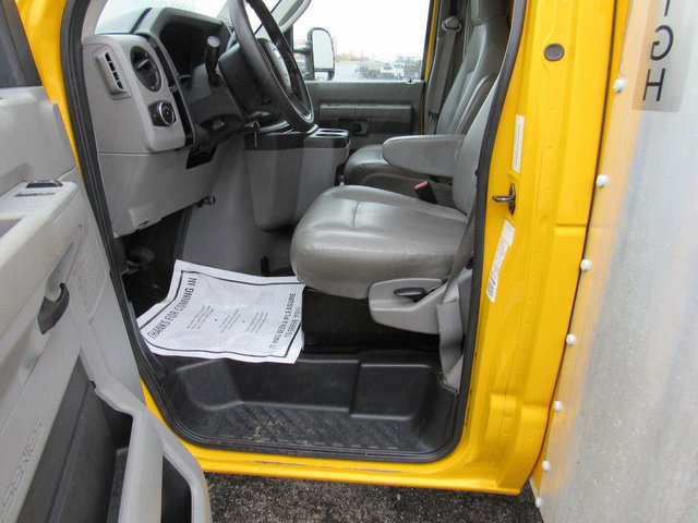 Used 2022 Ford E-350 and Econoline 350 Super Duty RWD image 23