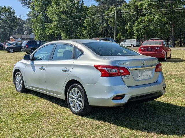 Used 2019 Nissan Sentra SV FWD image 5