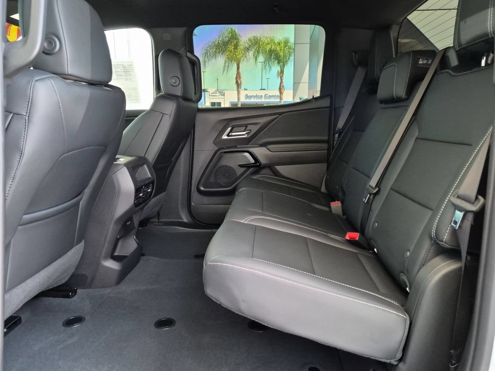 Used 2026 Chevrolet Silverado EV LT AWD/4WD image 24