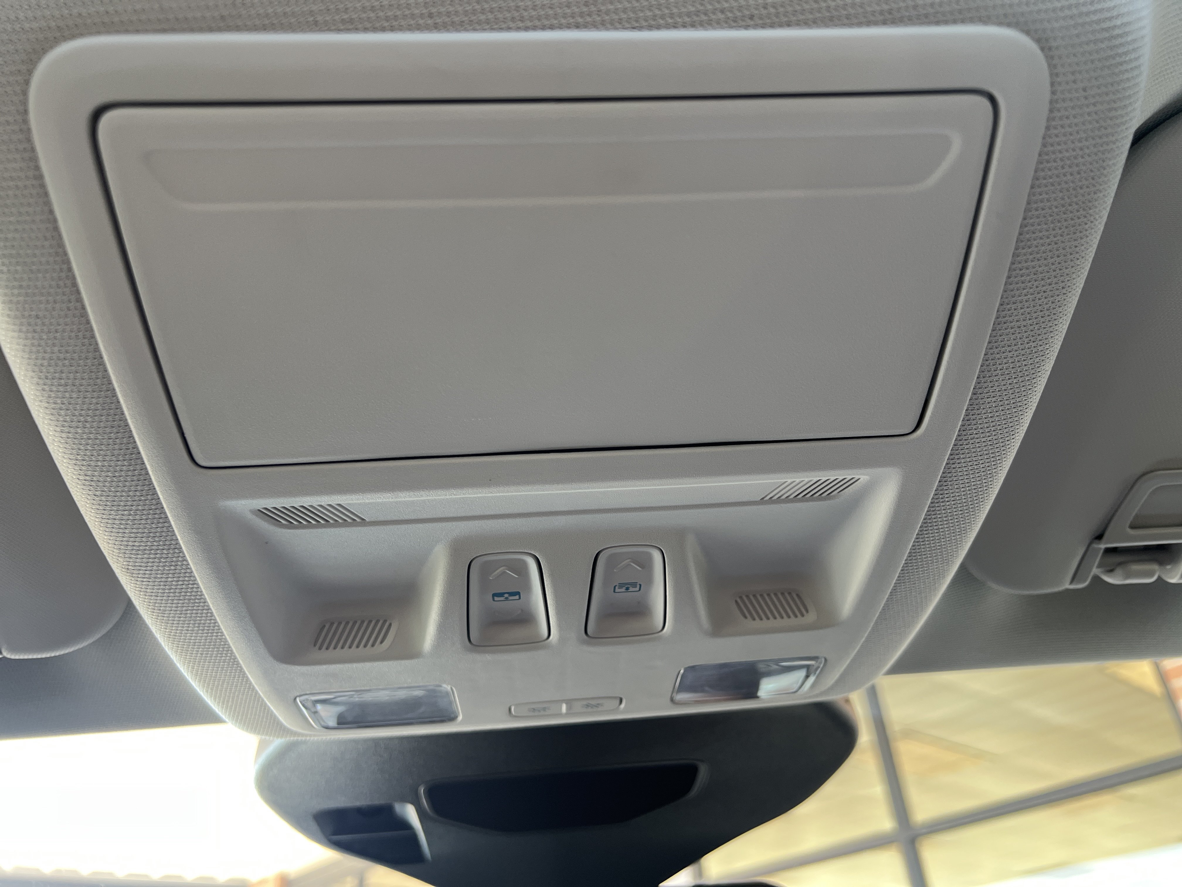 Used 2023 Ford Escape Platinum AWD/4WD image 43