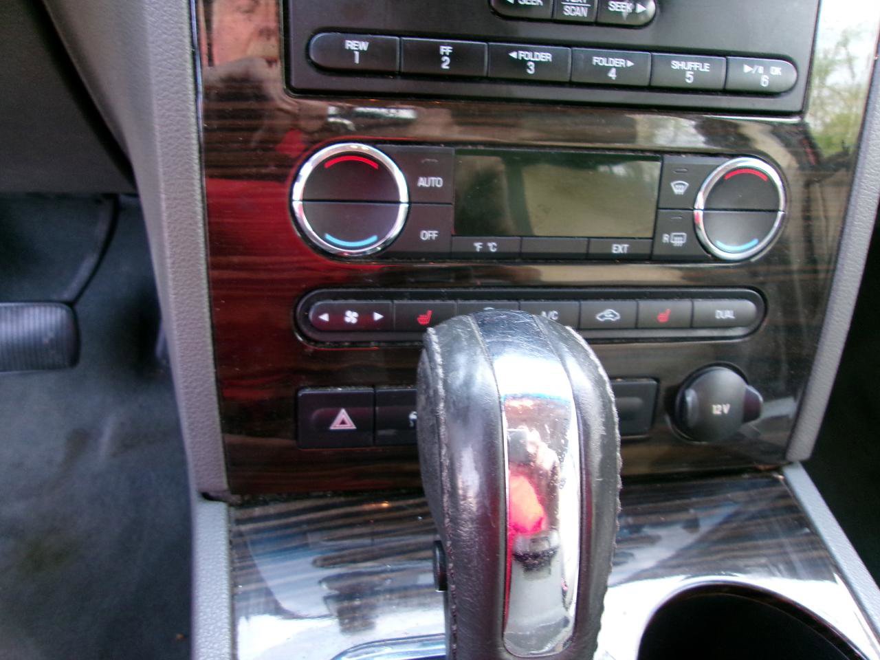 Used 2009 Mercury Sable Premier image 12