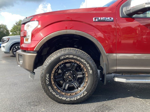 Used 2015 Ford F150 Lariat w/ Equipment Group 502A Luxury AWD/4WD image 12