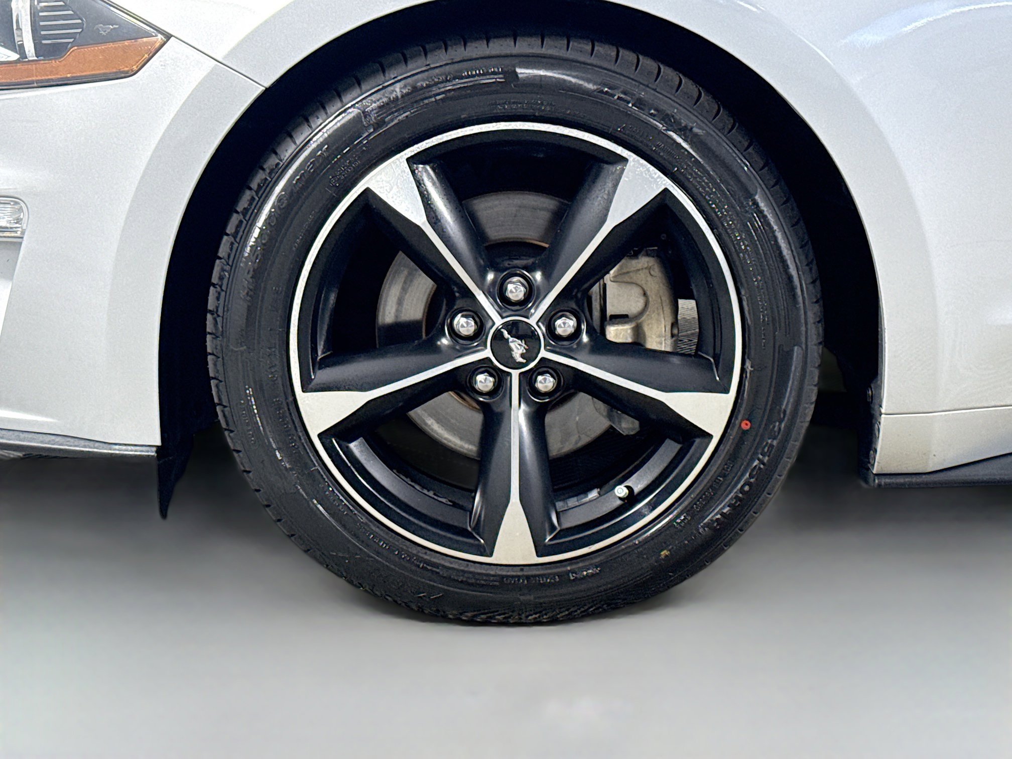 Used 2018 Ford Mustang Coupe w/ Equipment Group 101A image 36