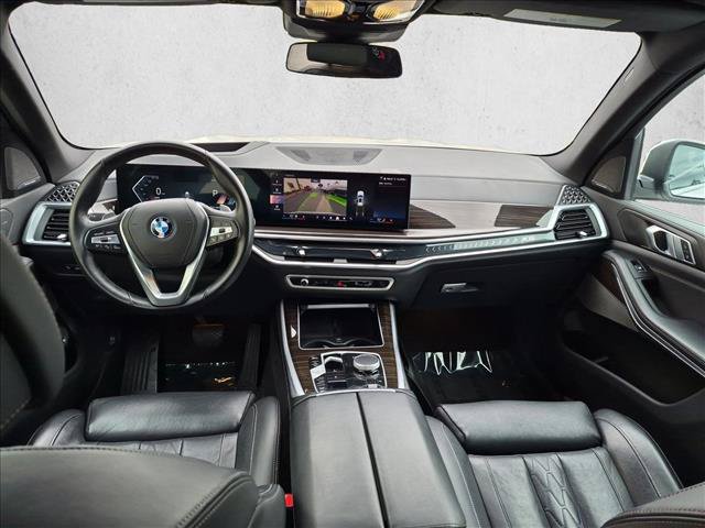 Used 2025 BMW X5 xDrive50e AWD/4WD image 19