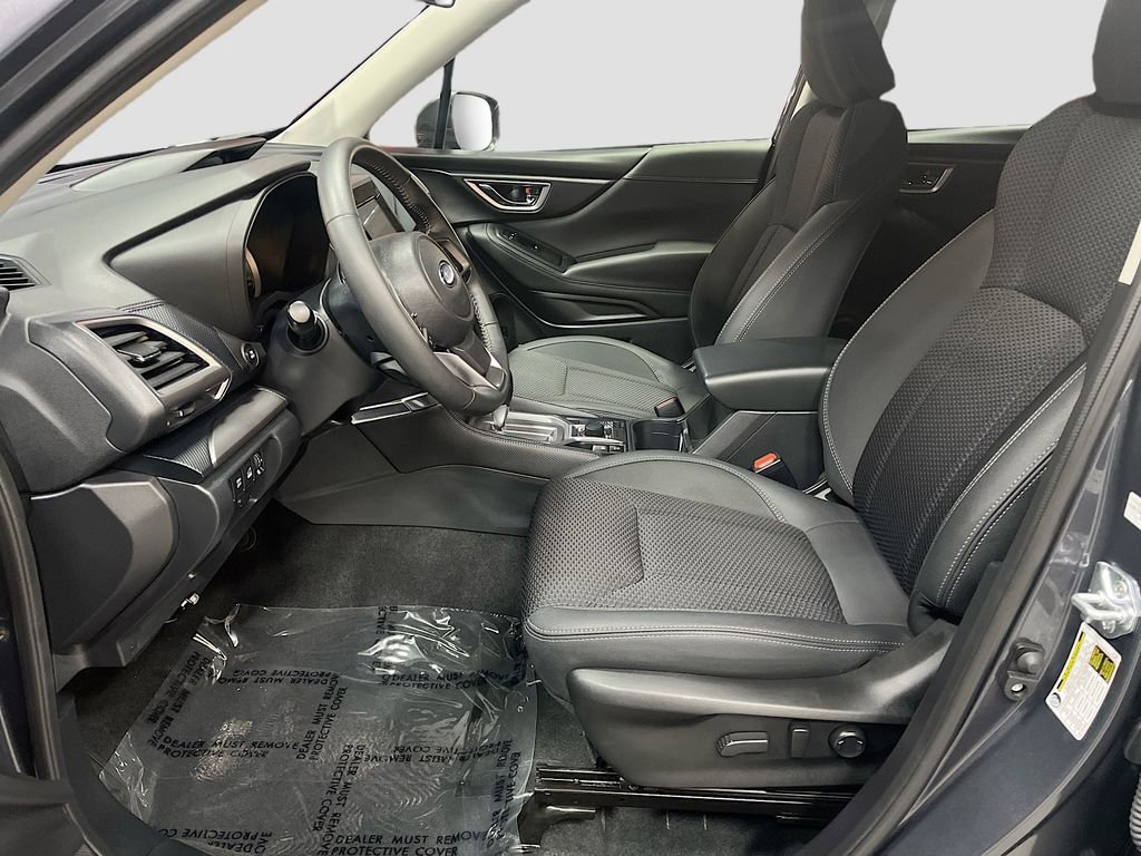 Used 2024 Subaru Forester Premium image 21