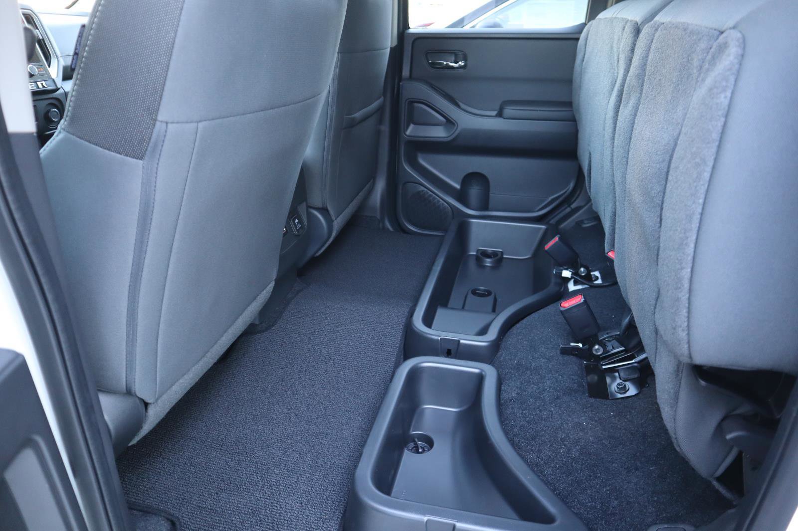 New 2026 Nissan Frontier 4x4 Crew Cab image 42