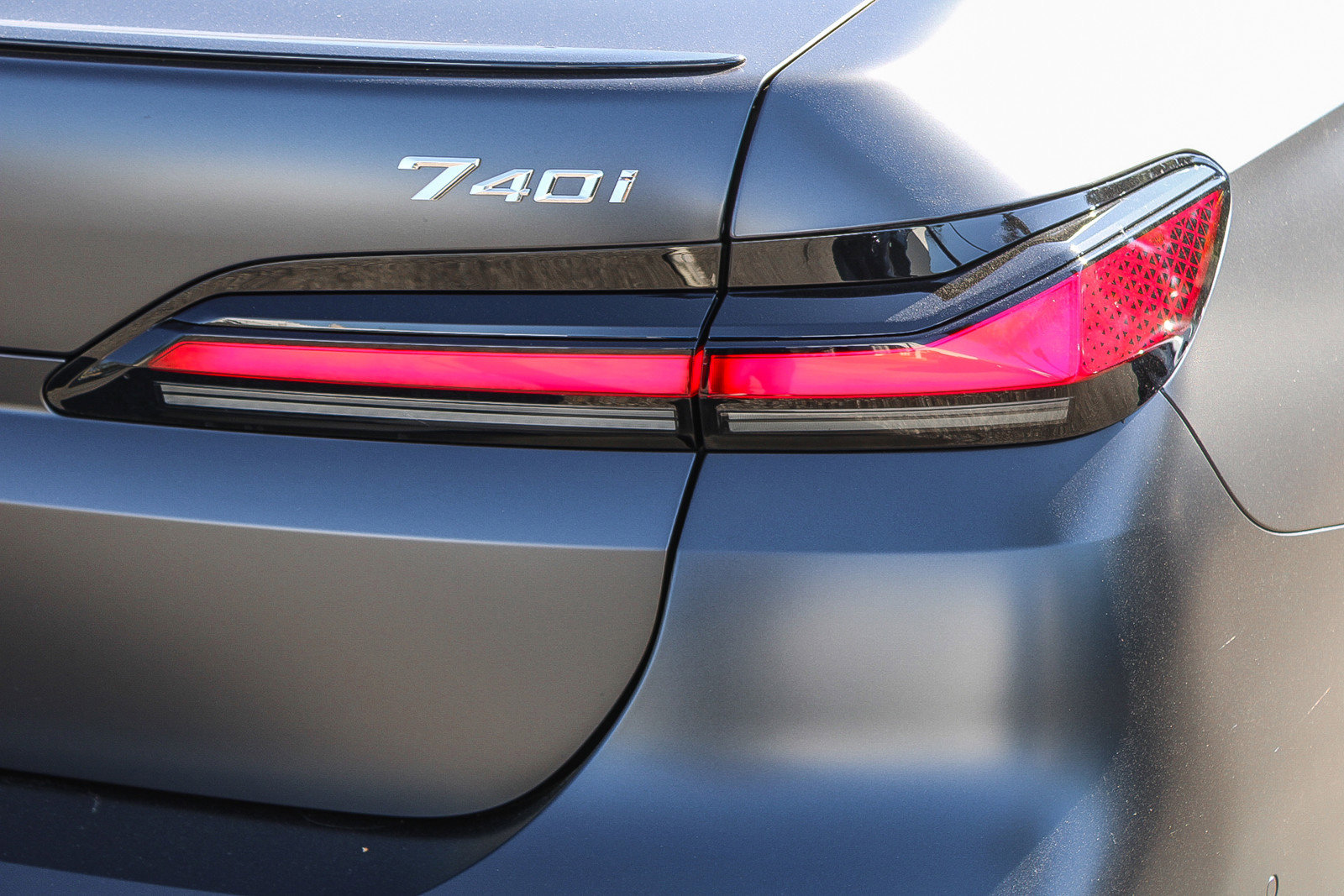 Used 2026 BMW 740i 740i w/ Premium Package image 7