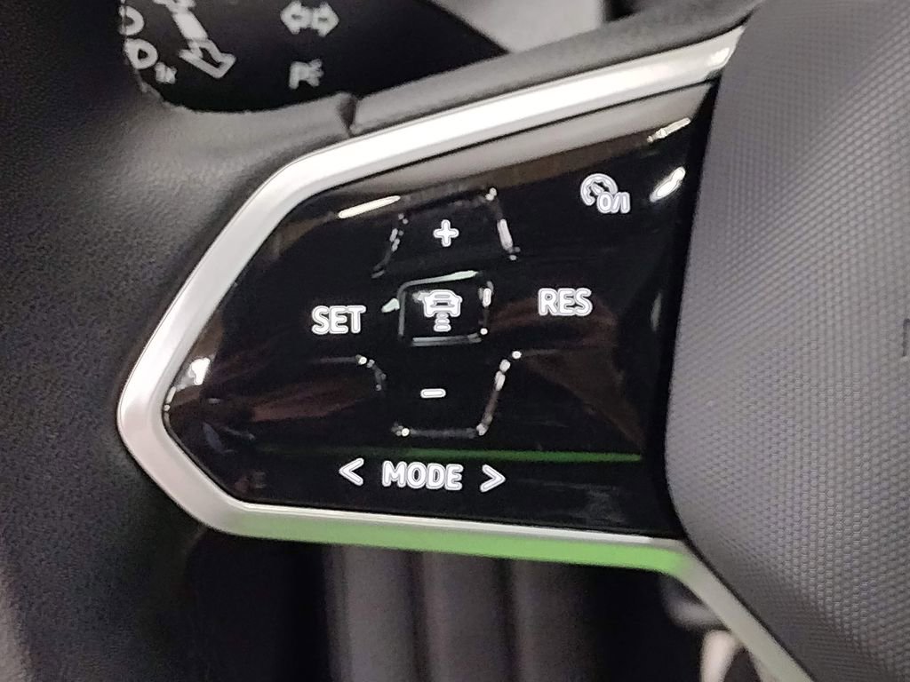 Used 2023 Volkswagen ID.4 Pro S image 27