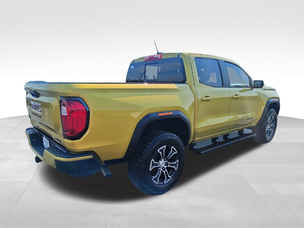 Used 2023 GMC Canyon AT4 w/ Technology Package AWD/4WD image 6