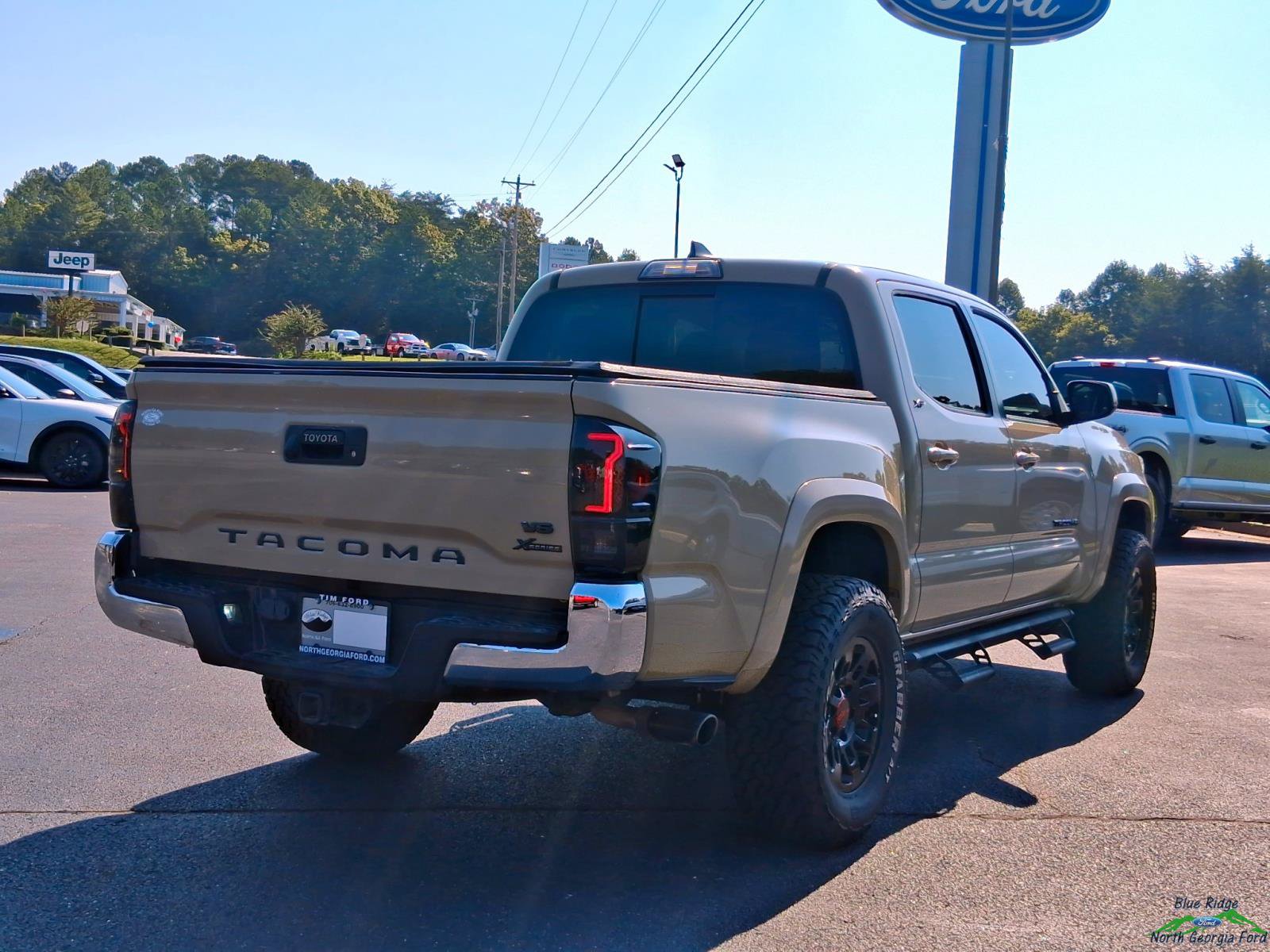 Used 2019 Toyota Tacoma SR5 RWD image 5