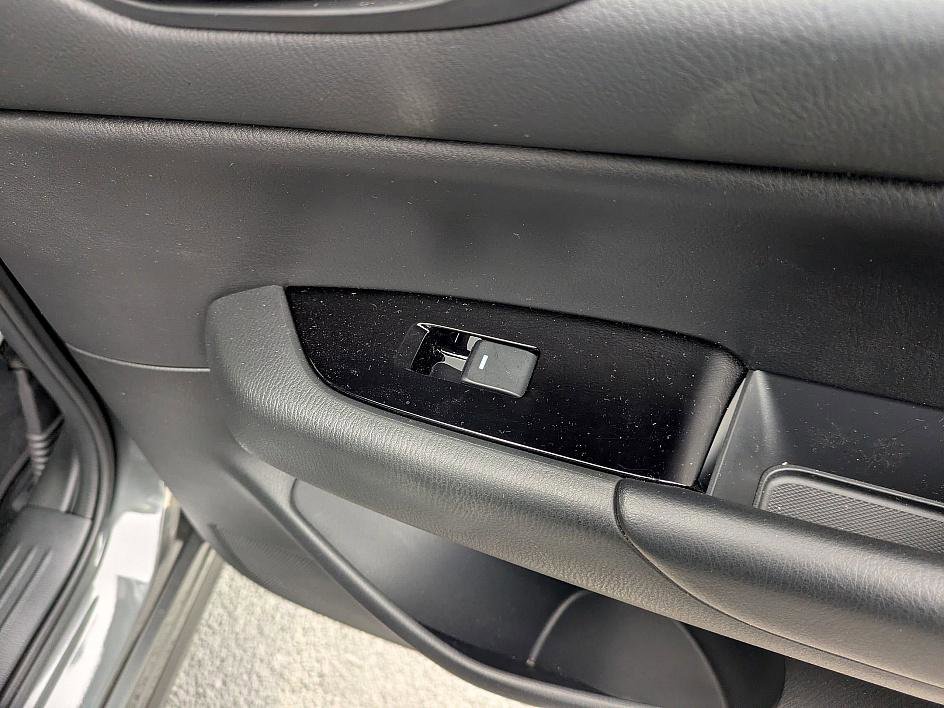 Certified 2025 MAZDA CX-5 AWD 2.5 S w/ Select Package image 31