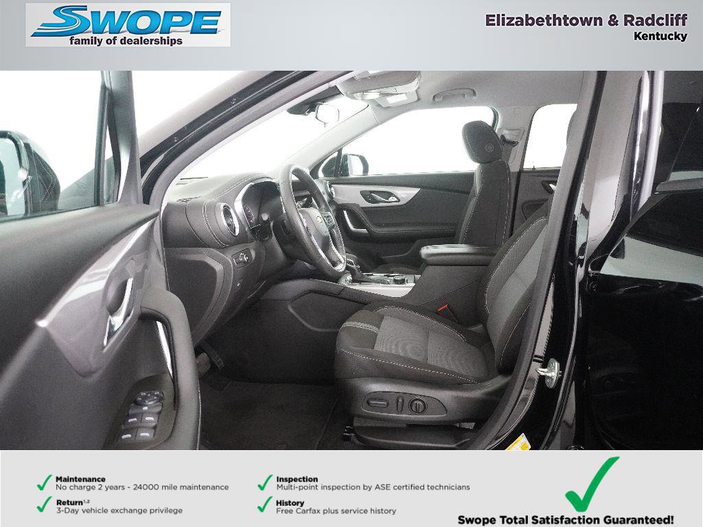Used 2025 Chevrolet Blazer LT image 11