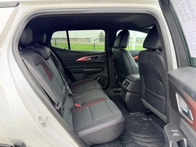 Used 2024 Chevrolet Equinox EV RS AWD/4WD image 9