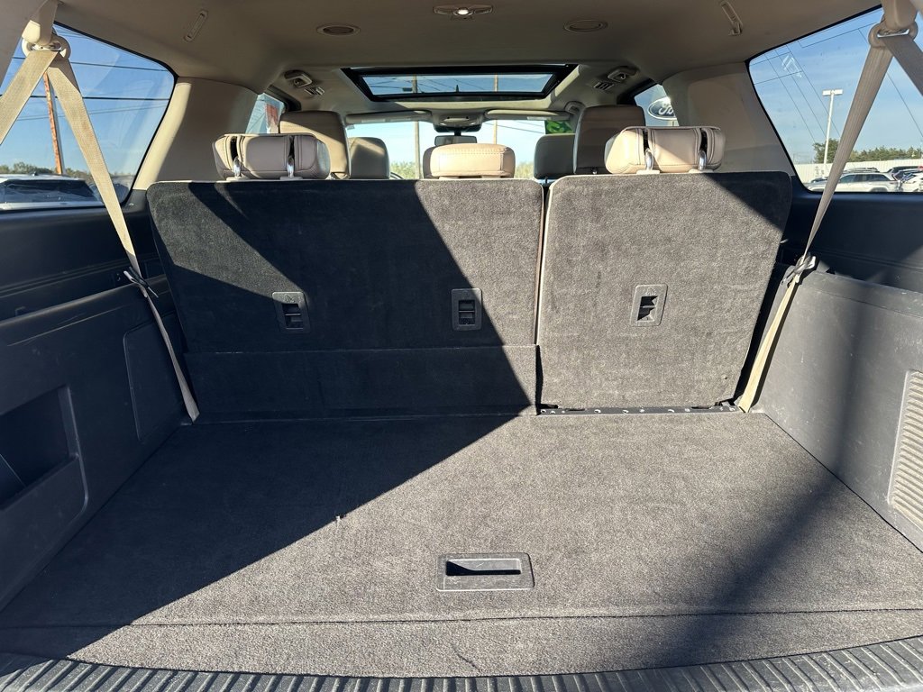 Used 2023 Ford Expedition Max Limited image 7