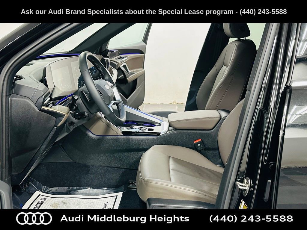Certified 2025 Audi Q5 Premium w/ Convenience Package image 10