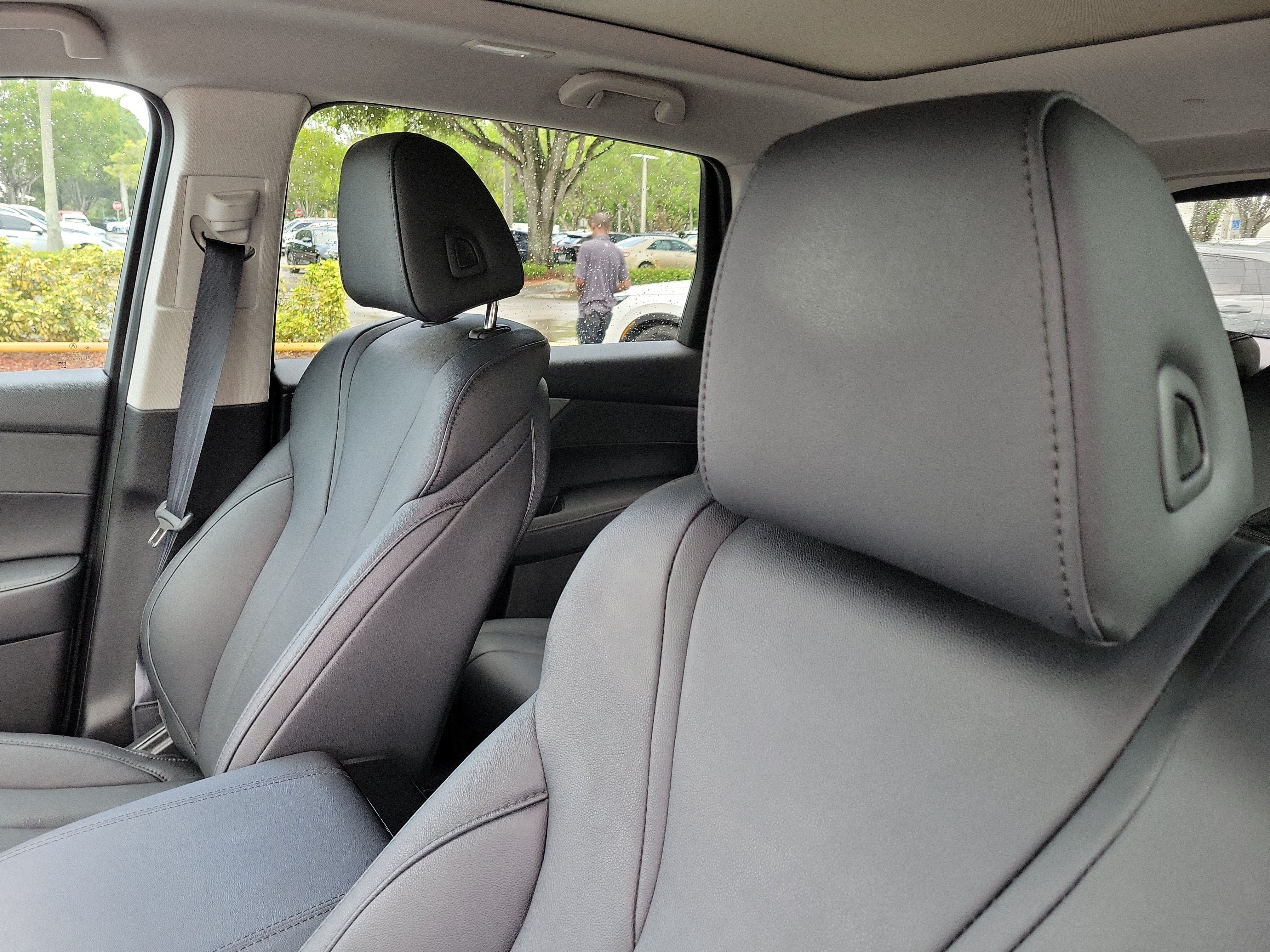 Used 2024 Acura MDX FWD image 13