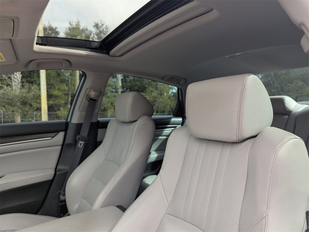 Used 2018 Honda Accord EX-L image 23