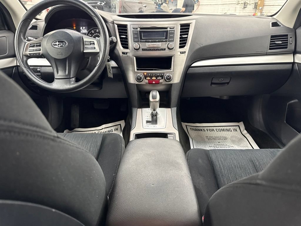 Used 2013 Subaru Outback 2.5i AWD/4WD image 17