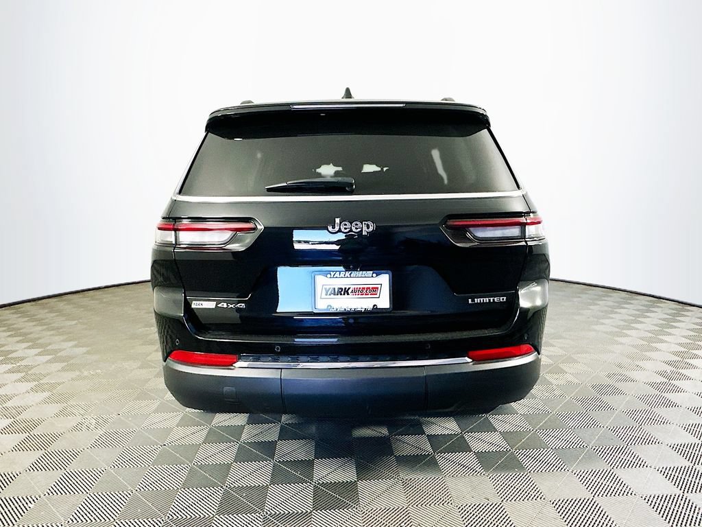 Certified 2023 Jeep Grand Cherokee L Limited AWD/4WD image 10