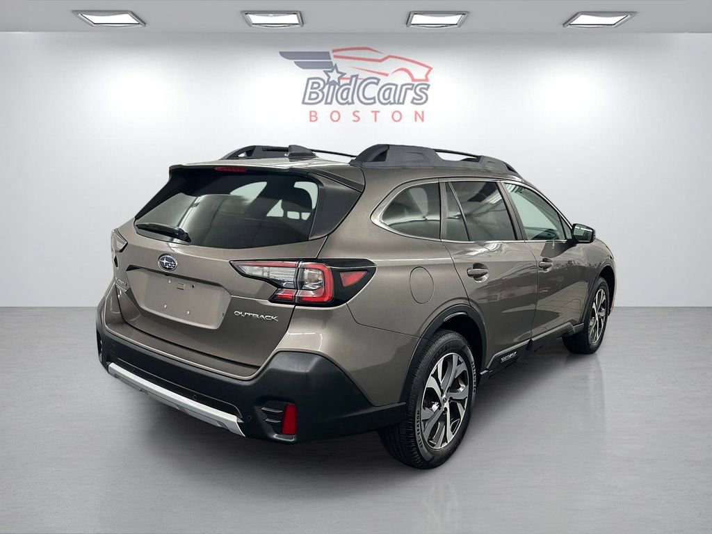 Used 2021 Subaru Outback Limited image 4