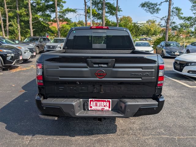 New 2027 Nissan Frontier PRO-4X w/ Tow Package AWD/4WD image 3