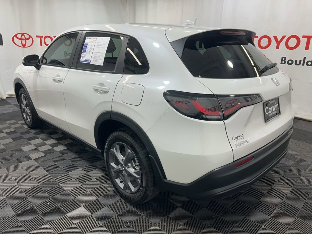 Used 2026 Honda HR-V LX image 5