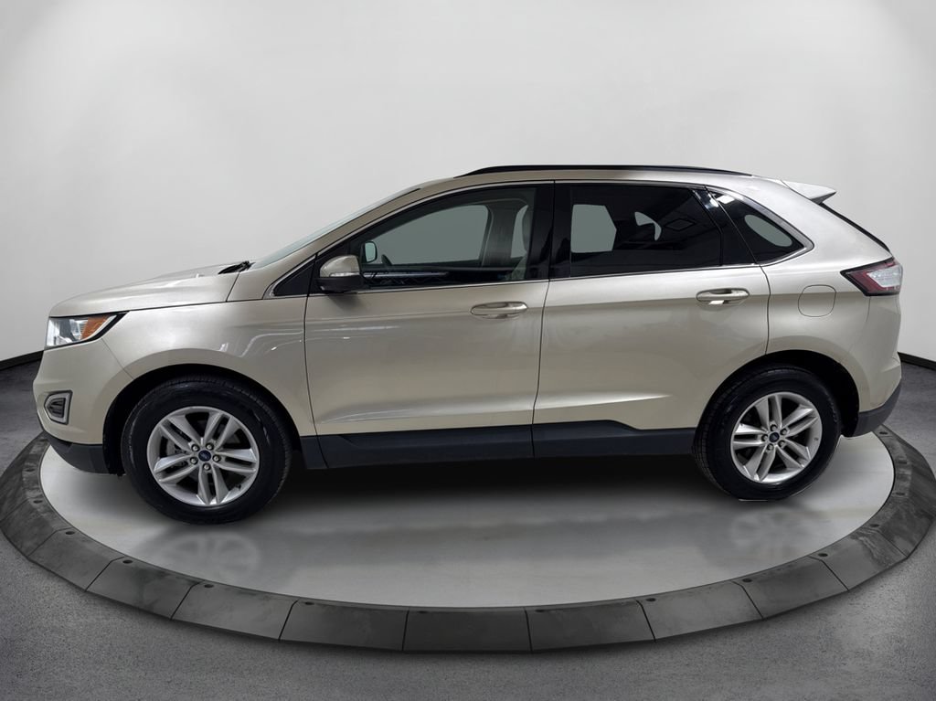 Used 2017 Ford Edge SEL w/ Equipment Group 201A FWD image 9