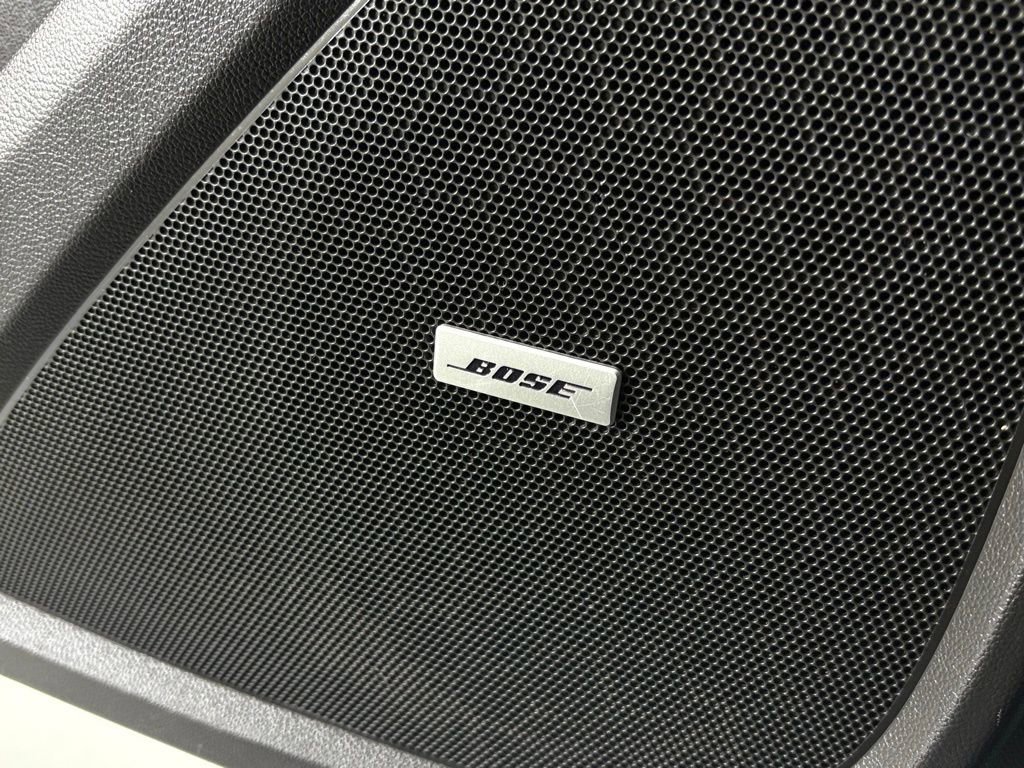 Used 2023 Chevrolet Traverse High Country w/ LPO, Floor Liner Package image 16